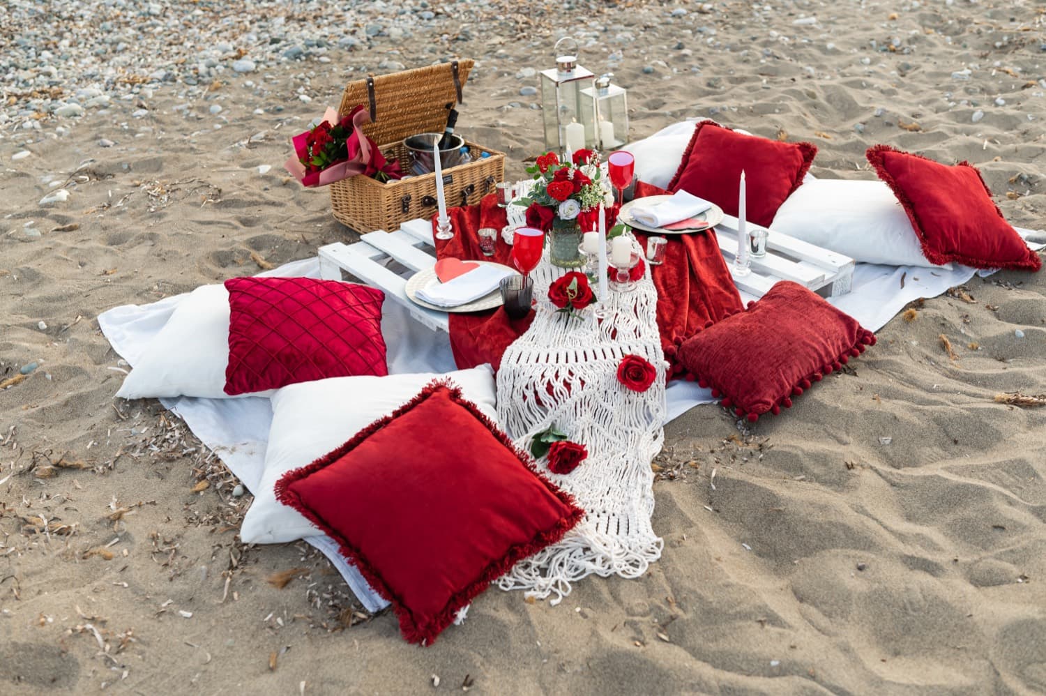Champagne & Cake — proposal add-on in Cyprus