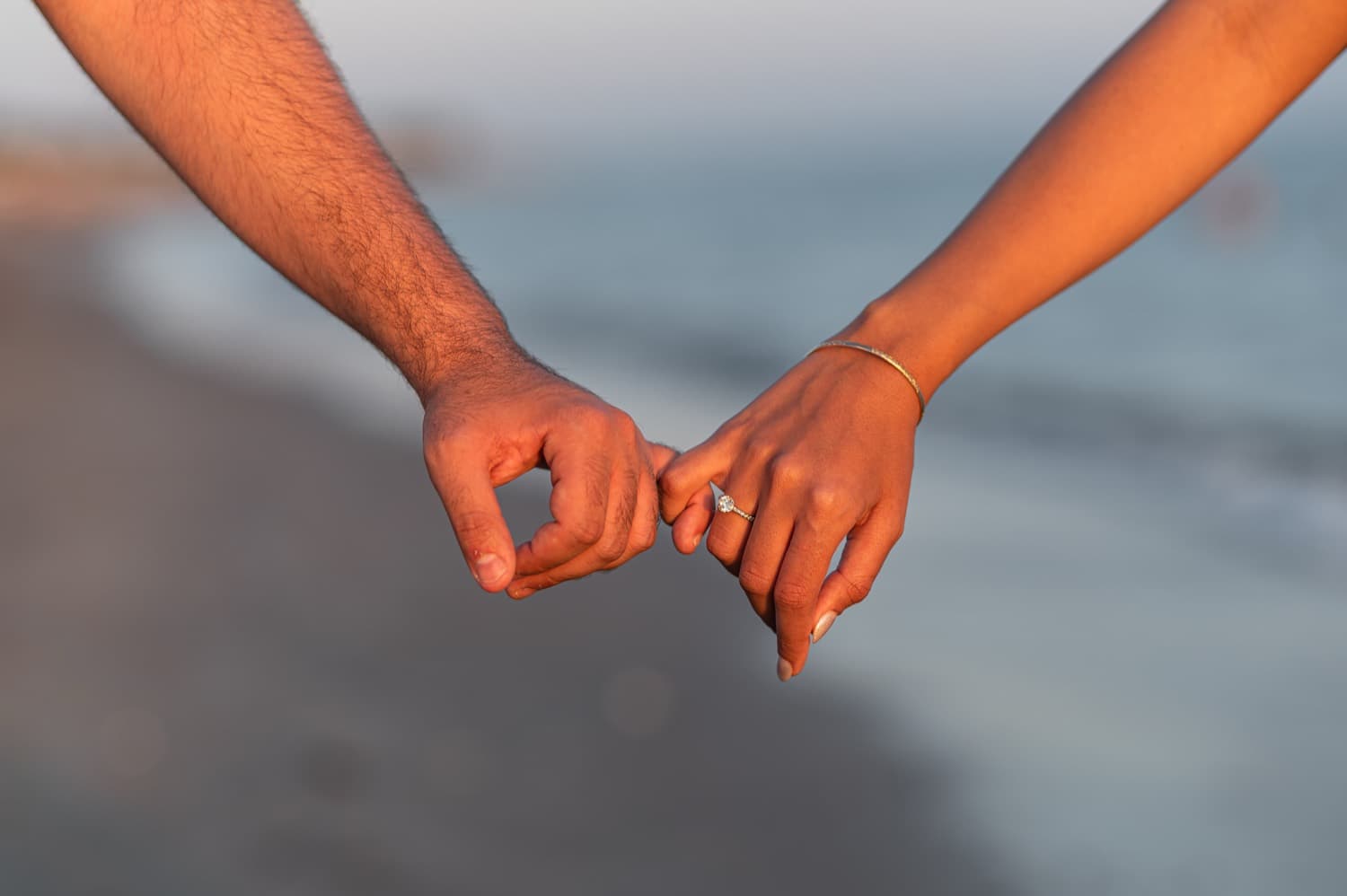 Red Rose Hearts proposal in Cyprus — photo 4