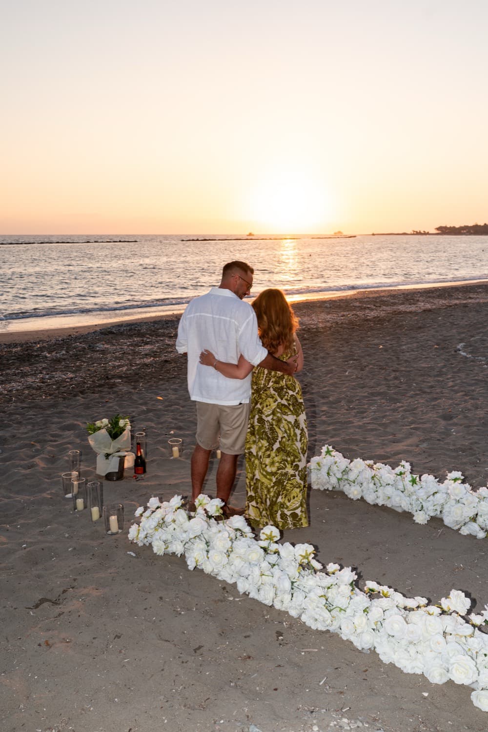 Pretty In Pinks proposal in Cyprus — photo 1