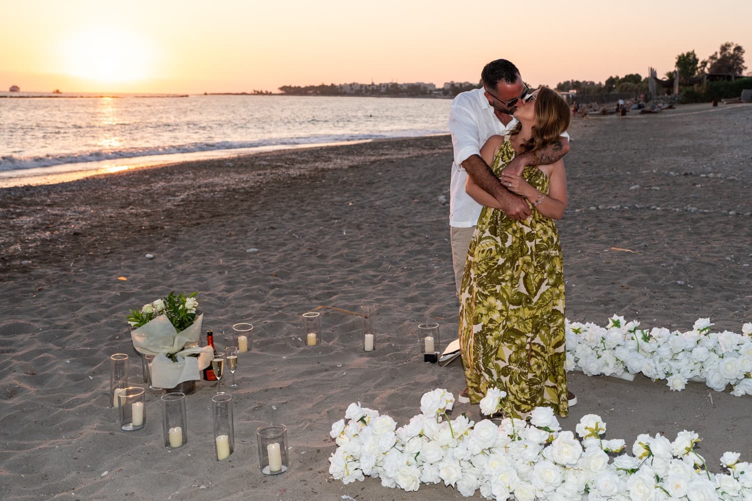 Pretty In Pinks proposal in Cyprus — photo 3